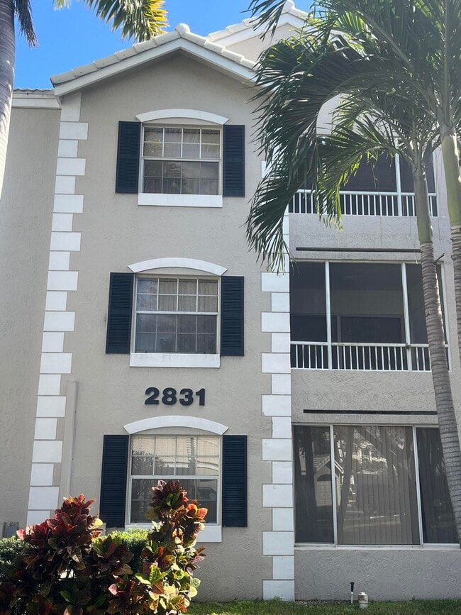 property at 2831 N Oakland Forest Dr