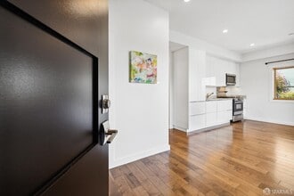 316 Humboldt Rd in Brisbane, CA - Building Photo - Building Photo