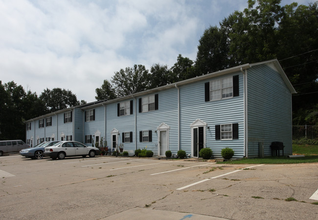 Myrtle Street Apartments in Gainesville, GA - Foto de edificio - Building Photo