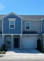 2562 Skyline Lp in Kissimmee, FL - Building Photo