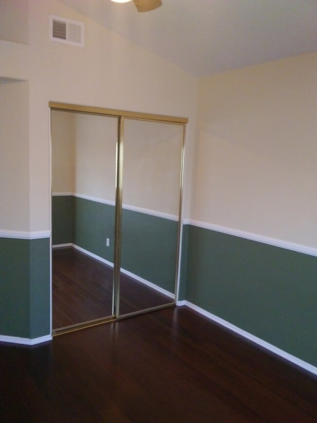 11661 Windcrest Ln in San Diego, CA - Building Photo - Building Photo