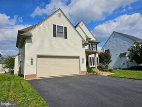 28050 Cross Creek Dr in Salisbury, MD - Building Photo - Building Photo