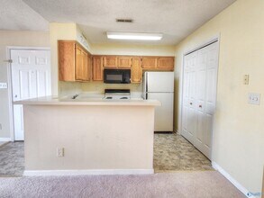 262 Waters Edge Ln in Madison, AL - Building Photo - Building Photo
