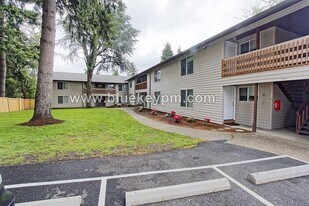 4119 NE St Johns Rd in Vancouver, WA - Building Photo