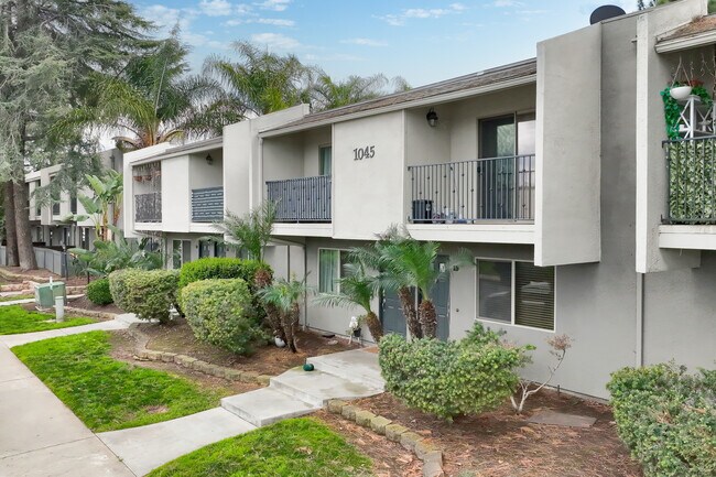 The Pines in El Cajon, CA - Building Photo - Building Photo