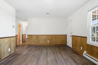 1363 Dow St in Blacksburg, VA - Building Photo - Building Photo