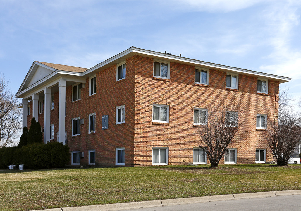 321 Harrison St S in Shakopee, MN - Building Photo