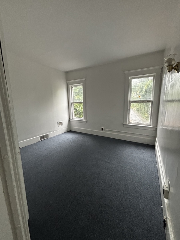 property at 442 Wohlers Ave