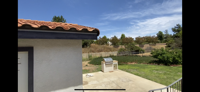 175 Walnut Hills Dr in San Marcos, CA - Building Photo - Building Photo