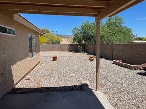 2550 S Perillo Dr in Tucson, AZ - Building Photo - Building Photo