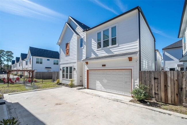 3119 Paul Quinn St in Houston, TX - Building Photo - Building Photo