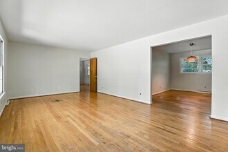 2710 Hidden Valley Rd in Accokeek, MD - Building Photo - Building Photo