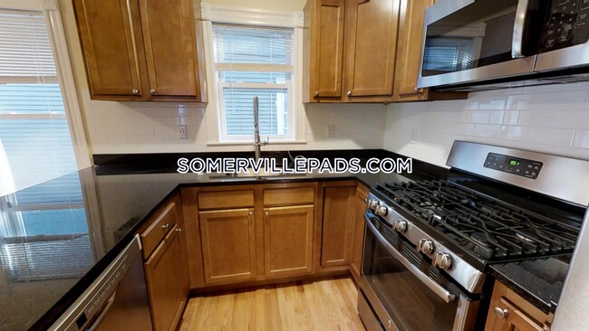 42-44 Gorham St in Somerville, MA - Building Photo - Building Photo