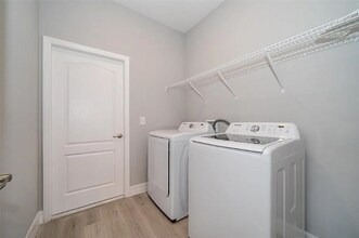 5574 SW 128th Pl in Ocala, FL - Building Photo - Building Photo