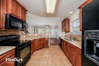 100 Village Springs Cove in Springville, AL - Foto de edificio - Building Photo