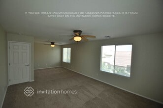 1290 Cornet St in Henderson, NV - Foto de edificio - Building Photo