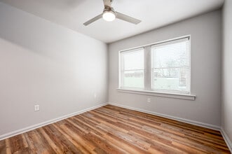 Helen Louise Apartments LP in Indianapolis, IN - Building Photo - Interior Photo