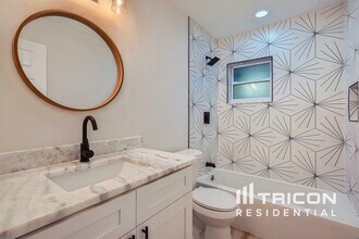 2894 Cathy Ln in Clearwater, FL - Building Photo - Building Photo