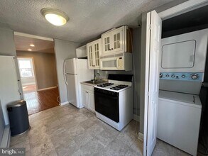 1537 South St in Philadelphia, PA - Building Photo - Building Photo
