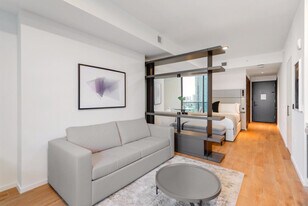 398 NE 5th St in Miami, FL - Building Photo