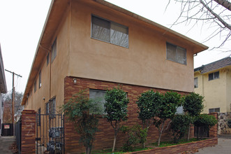 1811 O St in Sacramento, CA - Building Photo - Building Photo