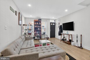 1742 Dorrance St in Philadelphia, PA - Building Photo