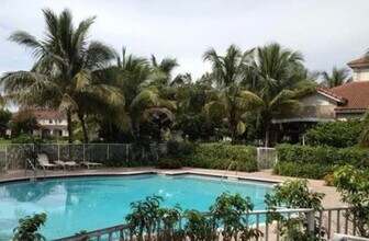 2573 SW 83rd Ter in Miramar, FL - Building Photo - Building Photo