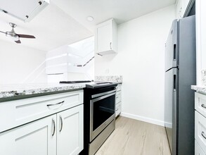 95-331-331 Mahapili Ct in Mililani, HI - Building Photo - Building Photo