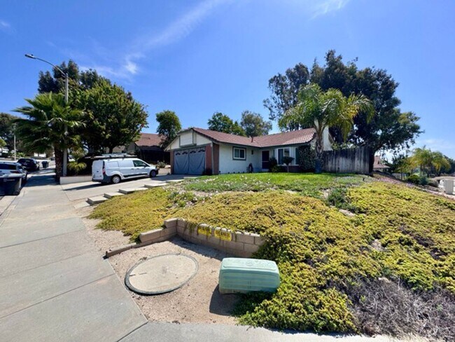27196 Rainbow Creek Dr in Temecula, CA - Building Photo - Building Photo