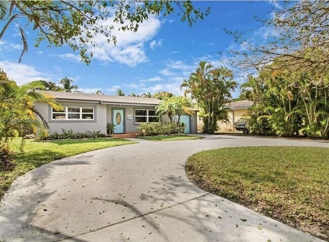 2842 Jackson St in Hollywood, FL - Building Photo - Building Photo