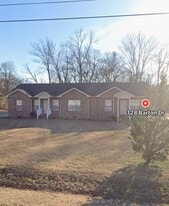 128 Barton Dr in Gallatin, TN - Building Photo