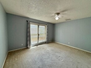 101 A Maplewood Dr in Victoria, TX - Building Photo - Building Photo
