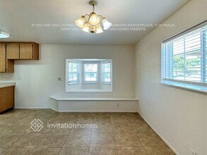 1520 Gladstone Dr in Sacramento, CA - Building Photo - Building Photo
