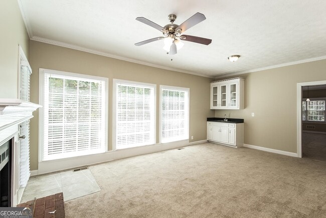 1177 Justin Ln in Lithonia, GA - Foto de edificio - Building Photo