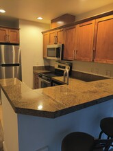 123 Queen Anne Ave N, Unit 405 in Seattle, WA - Building Photo - Building Photo