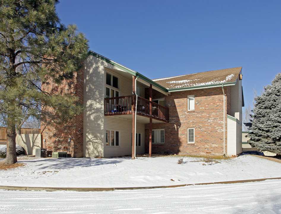 University Court in Littleton, CO - Building Photo