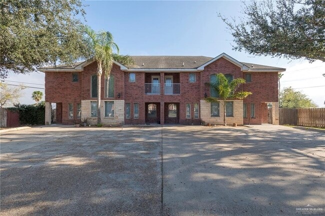 property at 17 S 48th Ln