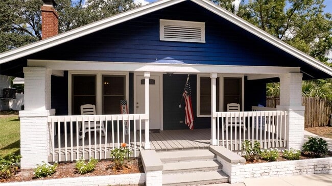 property at 1815 2nd Ave E