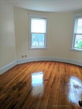 1353 Commonwealth Avenue, Unit 4 in Boston, MA - Building Photo - Building Photo