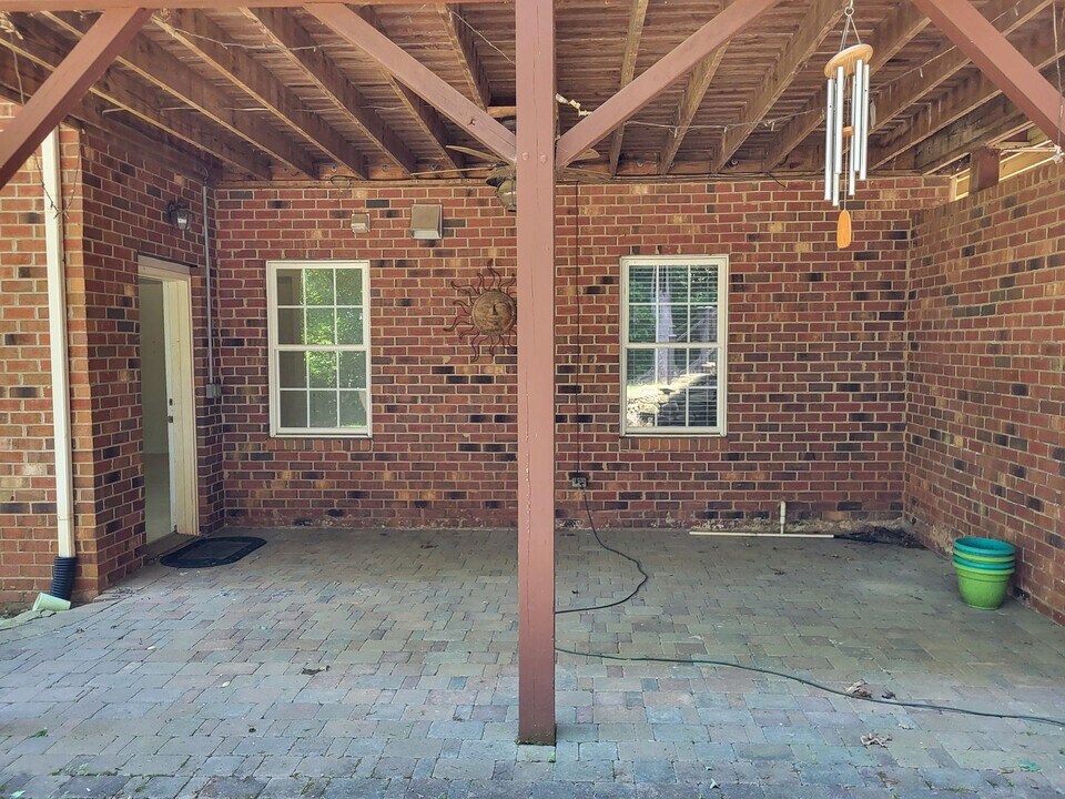 15815 Waldrop Hill Ct in Huntersville, NC - Building Photo