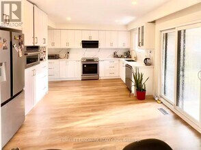 159 Cocksfield Ave in Toronto, ON - Building Photo - Building Photo