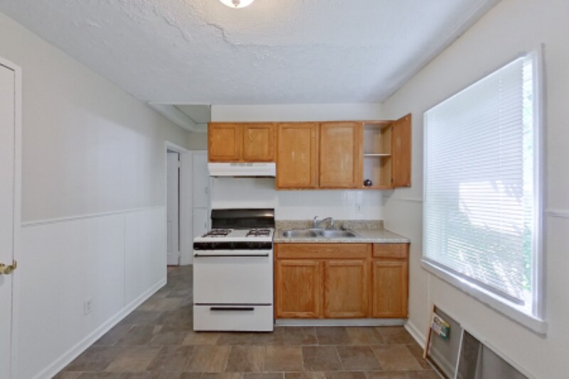 671-673-673 S Wheatland Ave in Columbus, OH - Building Photo