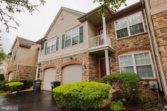 125 Ashley Dr in Feasterville-Trevose, PA - Building Photo - Building Photo