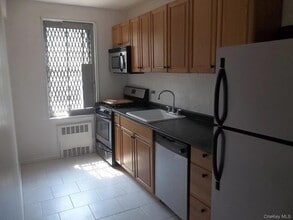 3310 Avenue H in Brooklyn, NY - Building Photo - Building Photo