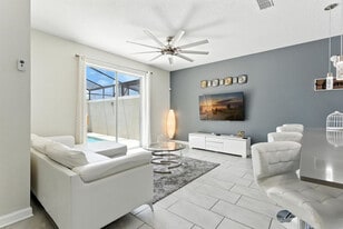 4832 Dedication St in Kissimmee, FL - Building Photo