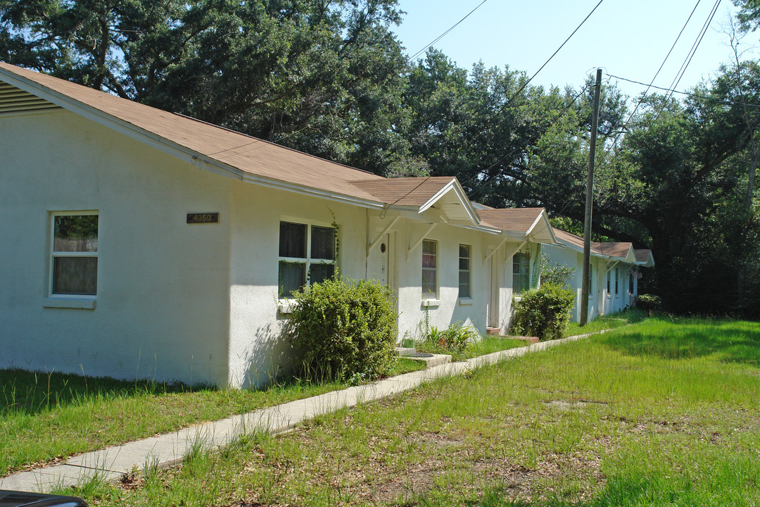 4350-4344 Perdido St in Pensacola, FL - Building Photo