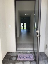 32208 SW 194th Ct in Homestead, FL - Foto de edificio - Building Photo