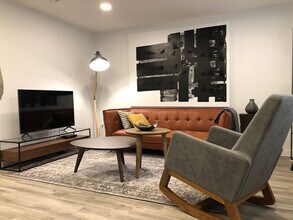 15022 99 Ave NW in Edmonton, AB - Building Photo - Building Photo
