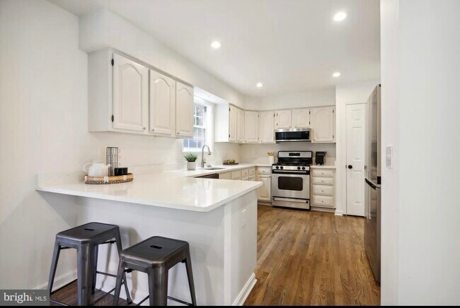 2207 Alstead Ln in Bowie, MD - Foto de edificio - Building Photo