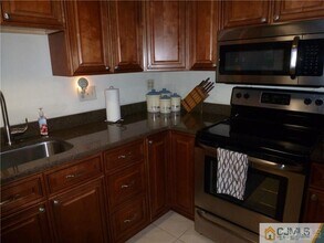 0-434 Andover Dr in Monroe Township, NJ - Building Photo - Building Photo